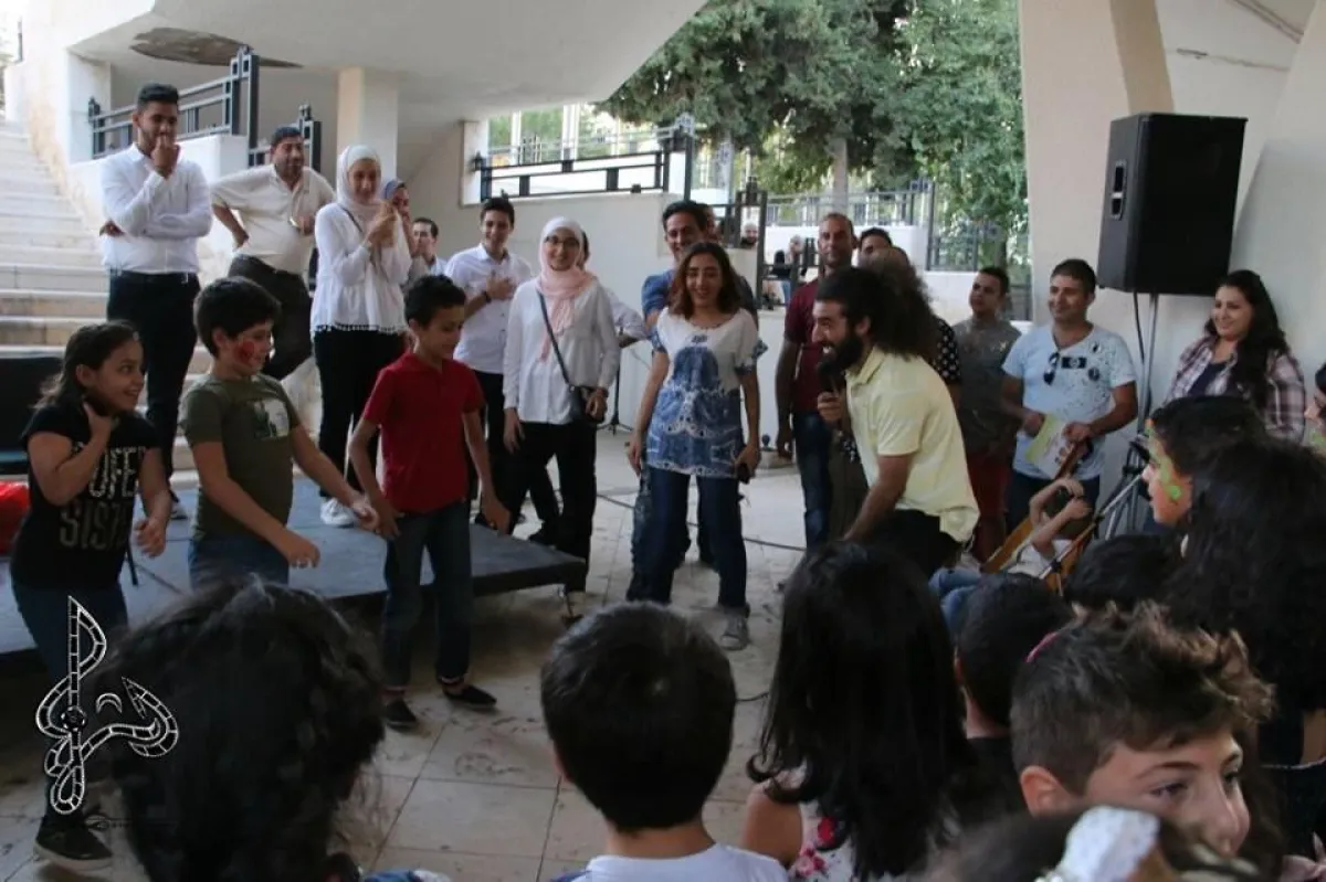 أجواء جميلة استمتع بها الأطفال.jpg