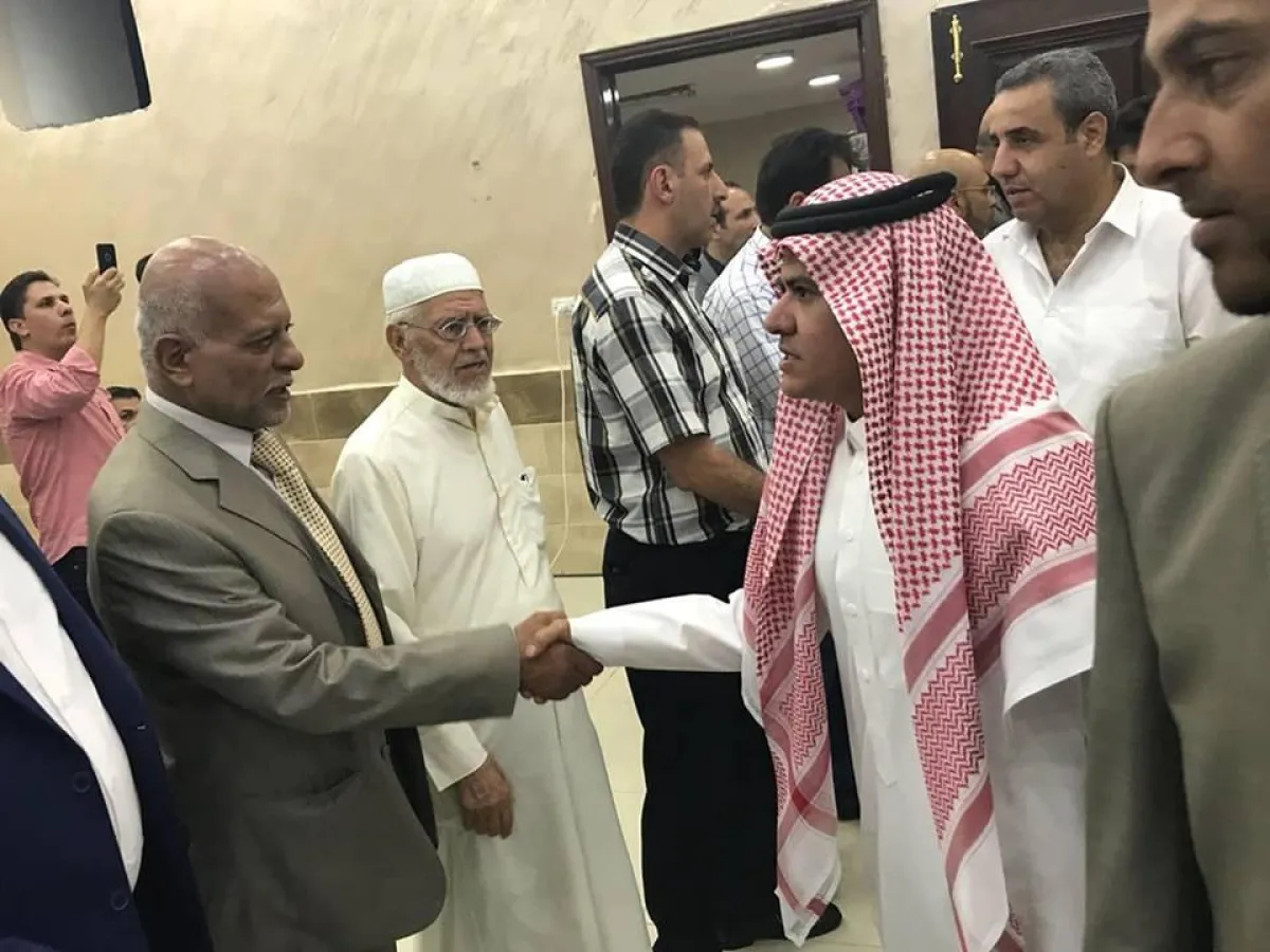 السفارة السعودية تقدم واجب العزاء بالفنان الراحل.jpg