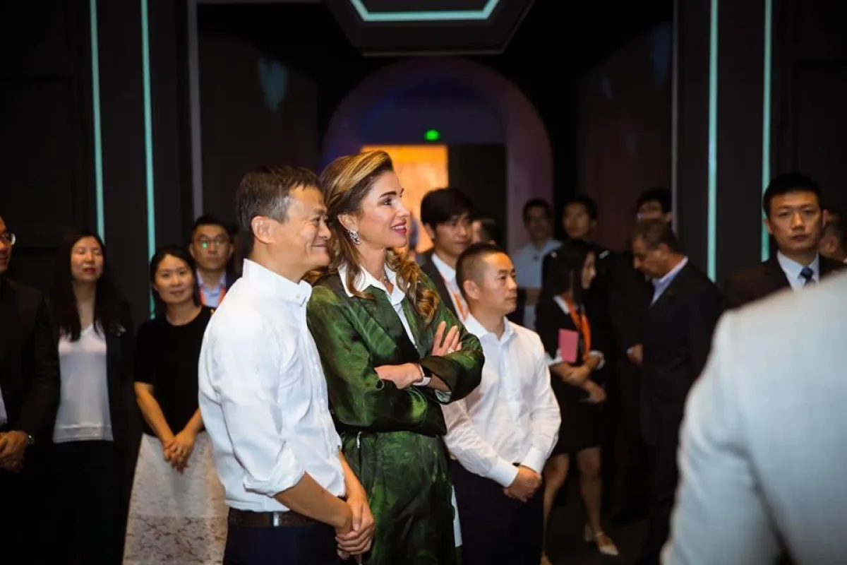 الملكة وجاك ما من اللقاء في الصين.jpg