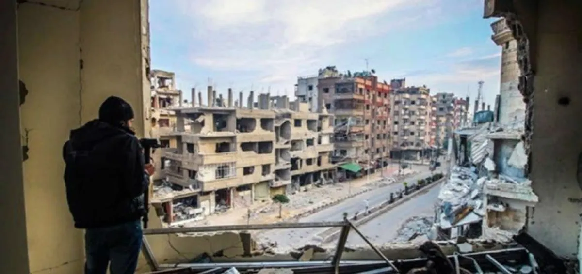 مشهد من الفيلم الفائز لسا عم تسجل.jpg