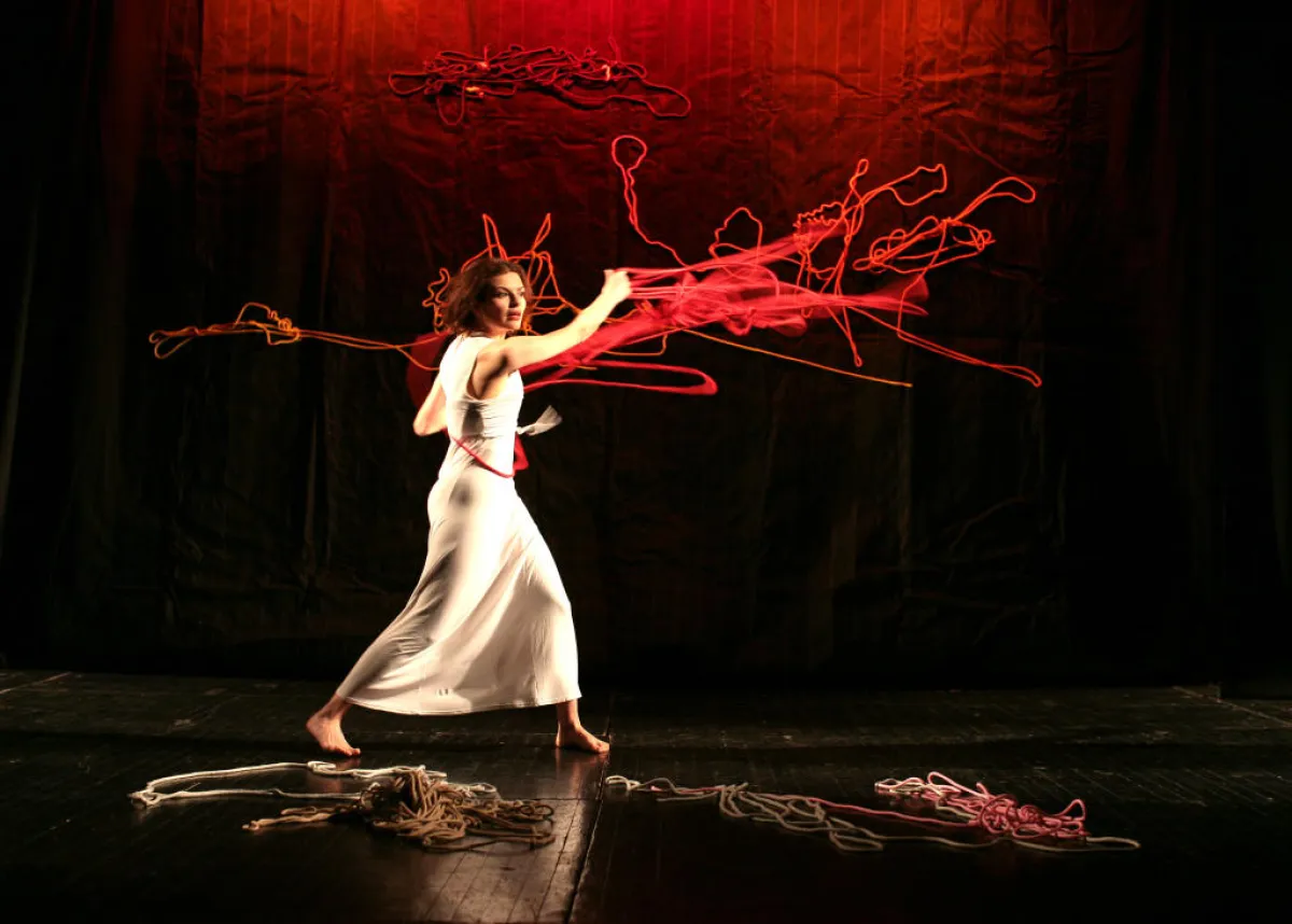 افتتاح مهرجان الصواري المسرحي الدولي للشباب في البحرين