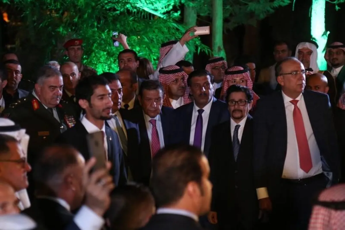 ضيوف الاحتفال.jpg