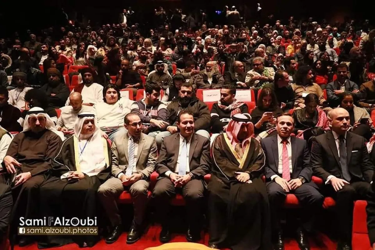 وزير الثقافة برفقة السفير الكويتي ونقيب الفنانين الأردنيين.jpg