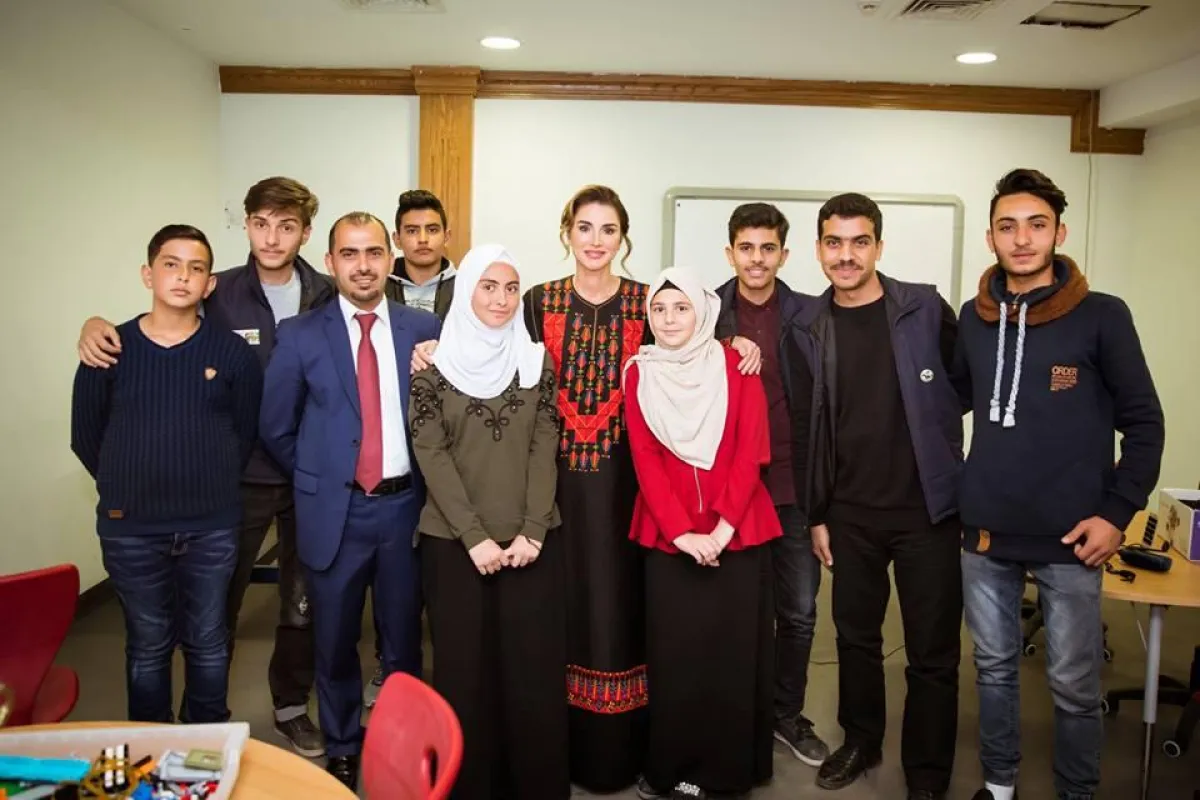 من زيارة الملكة رانيا إلى معان.jpg