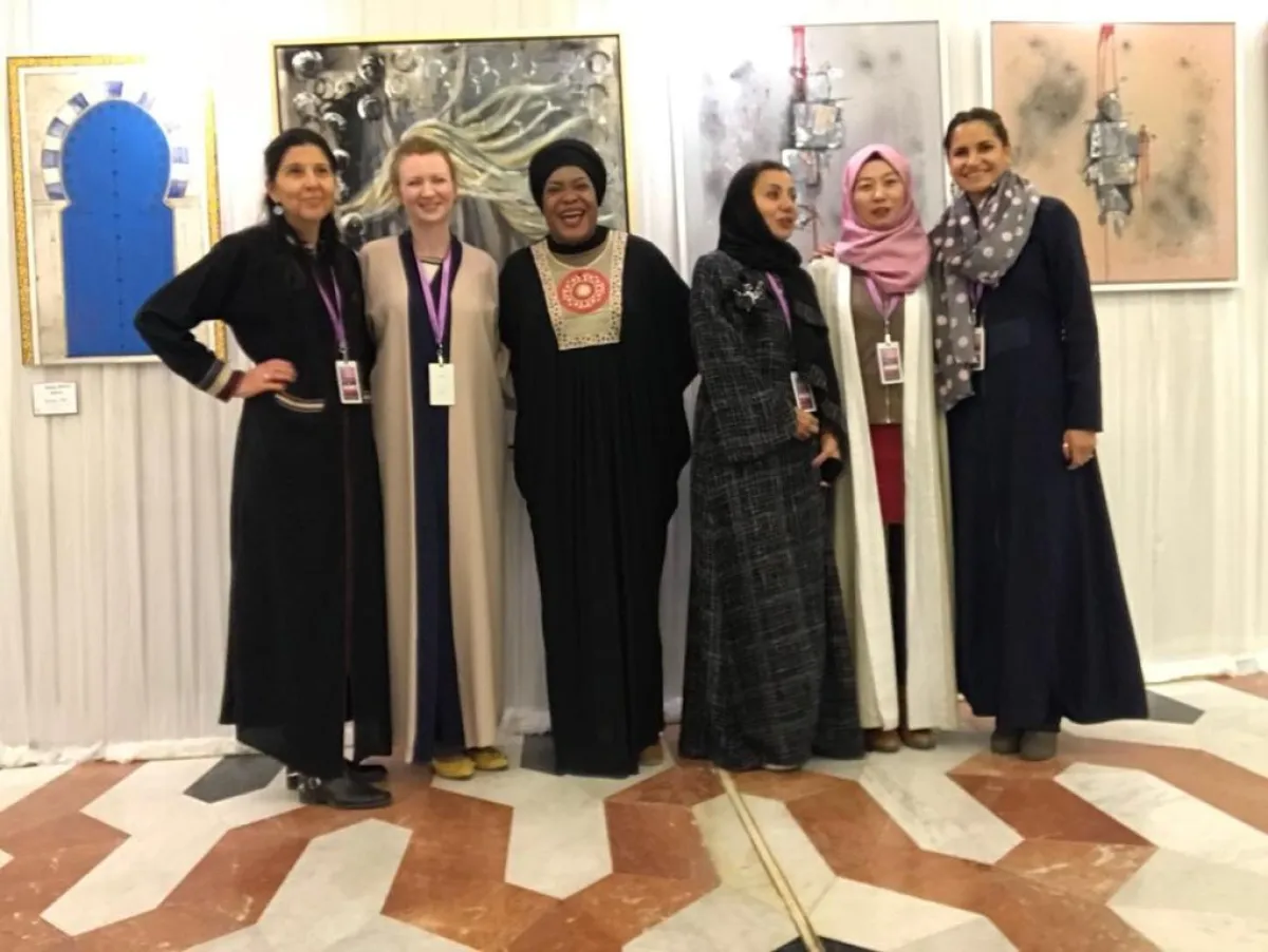 18 تشكيلية في معرض اندماج الحضارات بنسخته "السادسة"