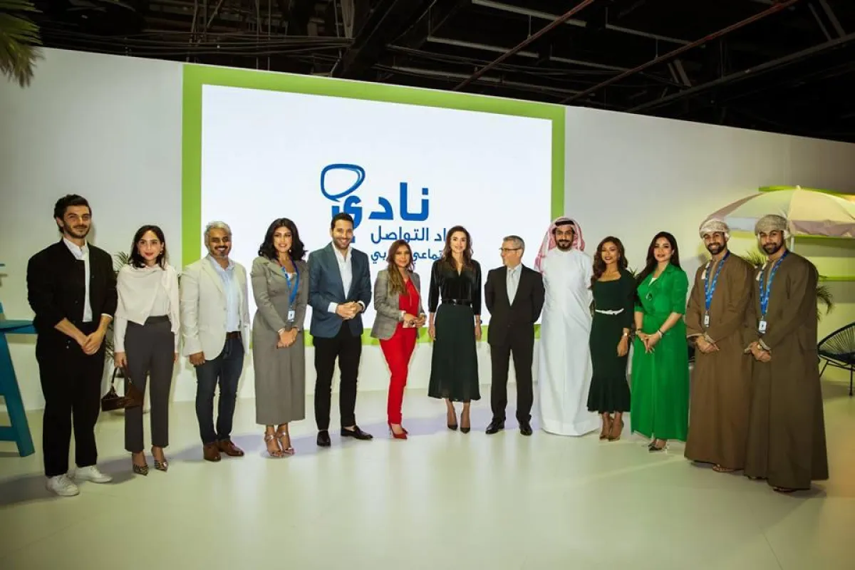 الملكة رانيا تسلمت جائزة شخصية العام المؤثرة.jpg