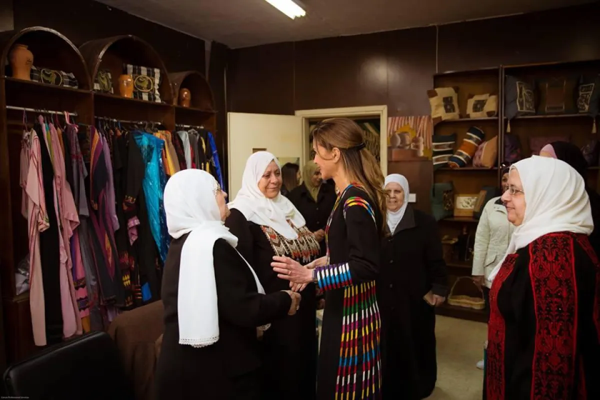 التقت عدداً من رؤساء الجمعيات الخيرية.jpg