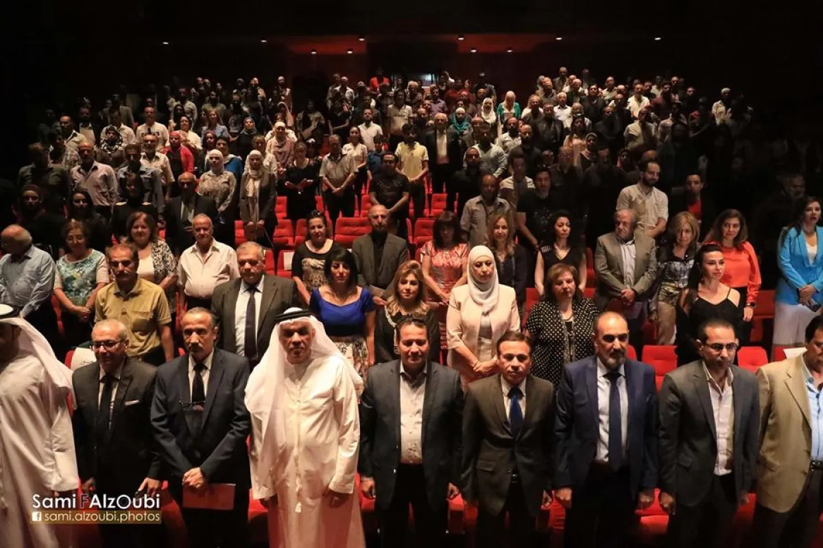 جمهور الافتتاح.jpg