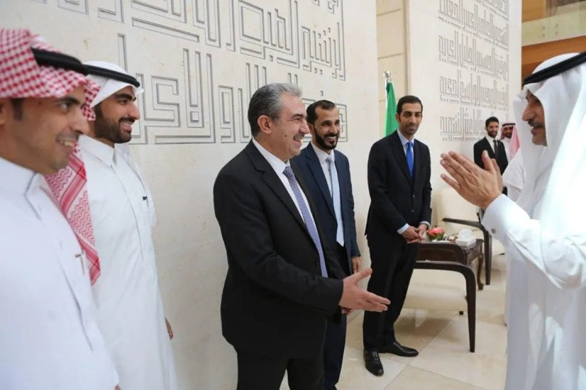 حضر الحفل رؤساء المكاتب الملحقة بالسفارة.jpg