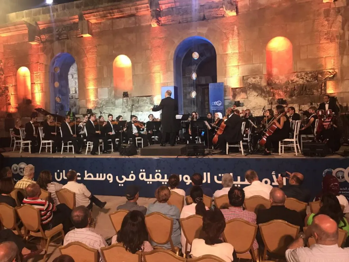 من حفل الفنانة المصرية.jpg