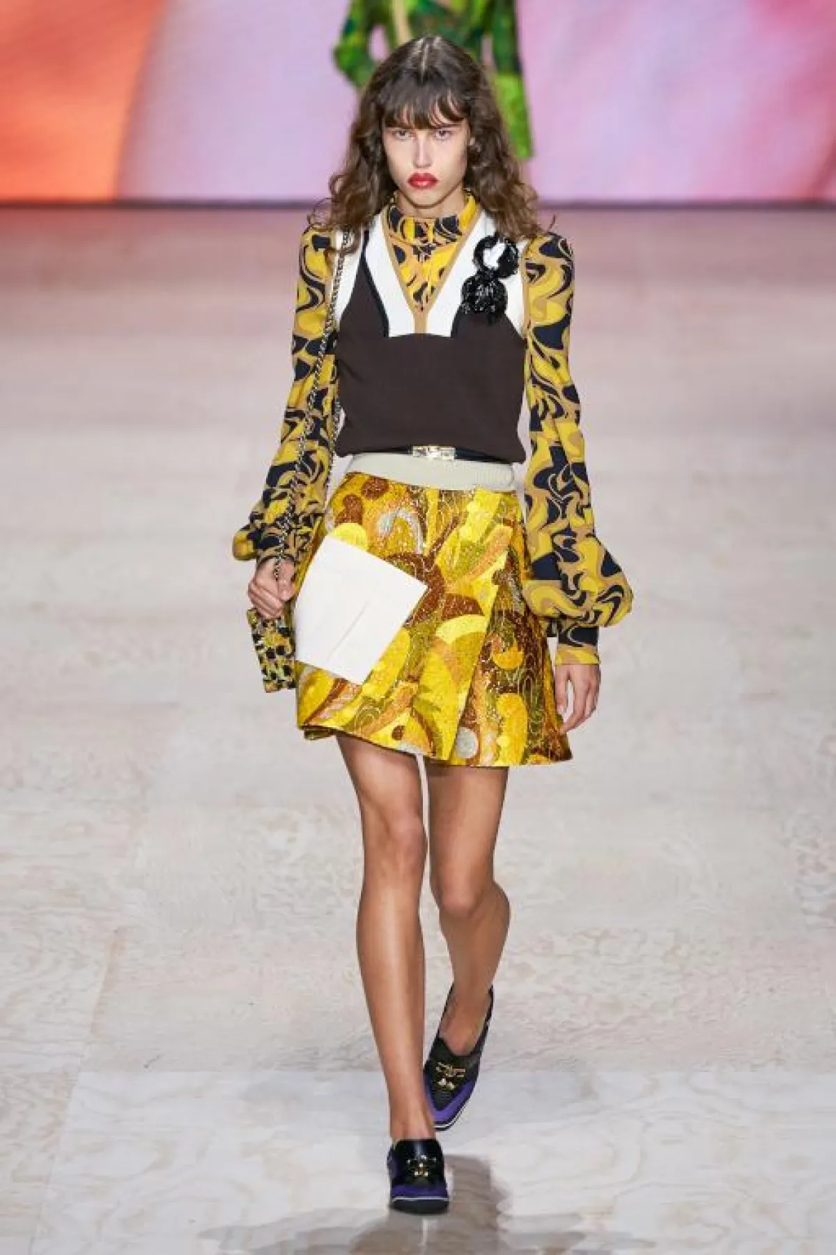 من عرض دار لويس فيتون 6.jpg