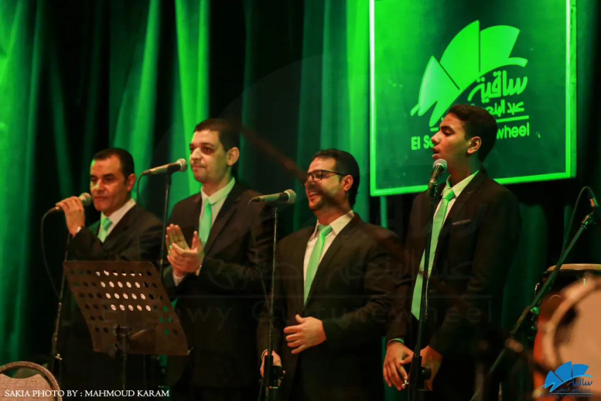 4.jpg كورال الفرقة