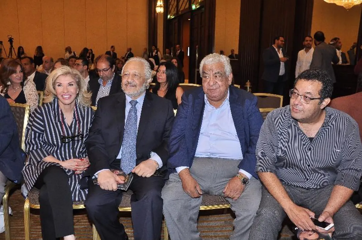محمد هاني واسامة الشيخ وخالد زكي وهالة سرحان 4.jpg