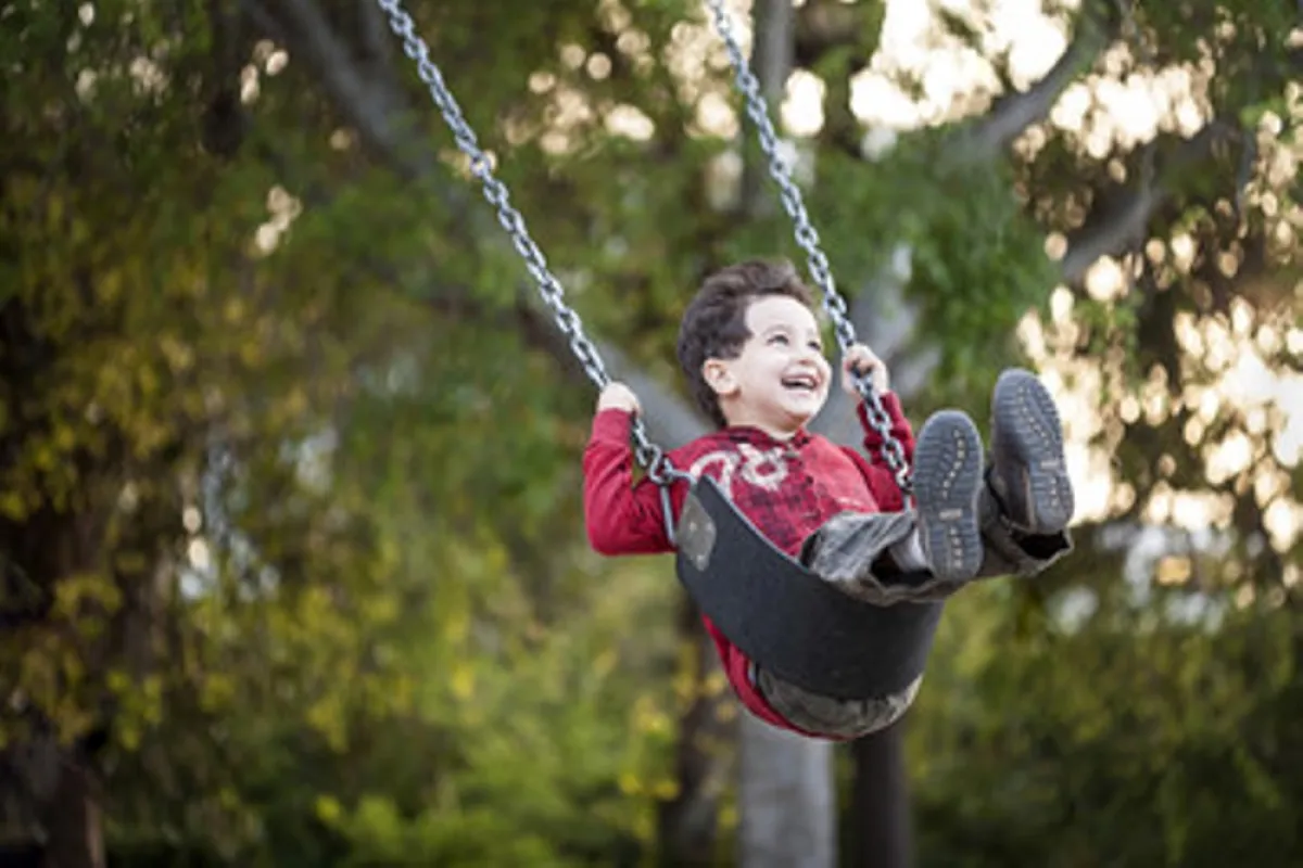 لعبة الأرجوحة