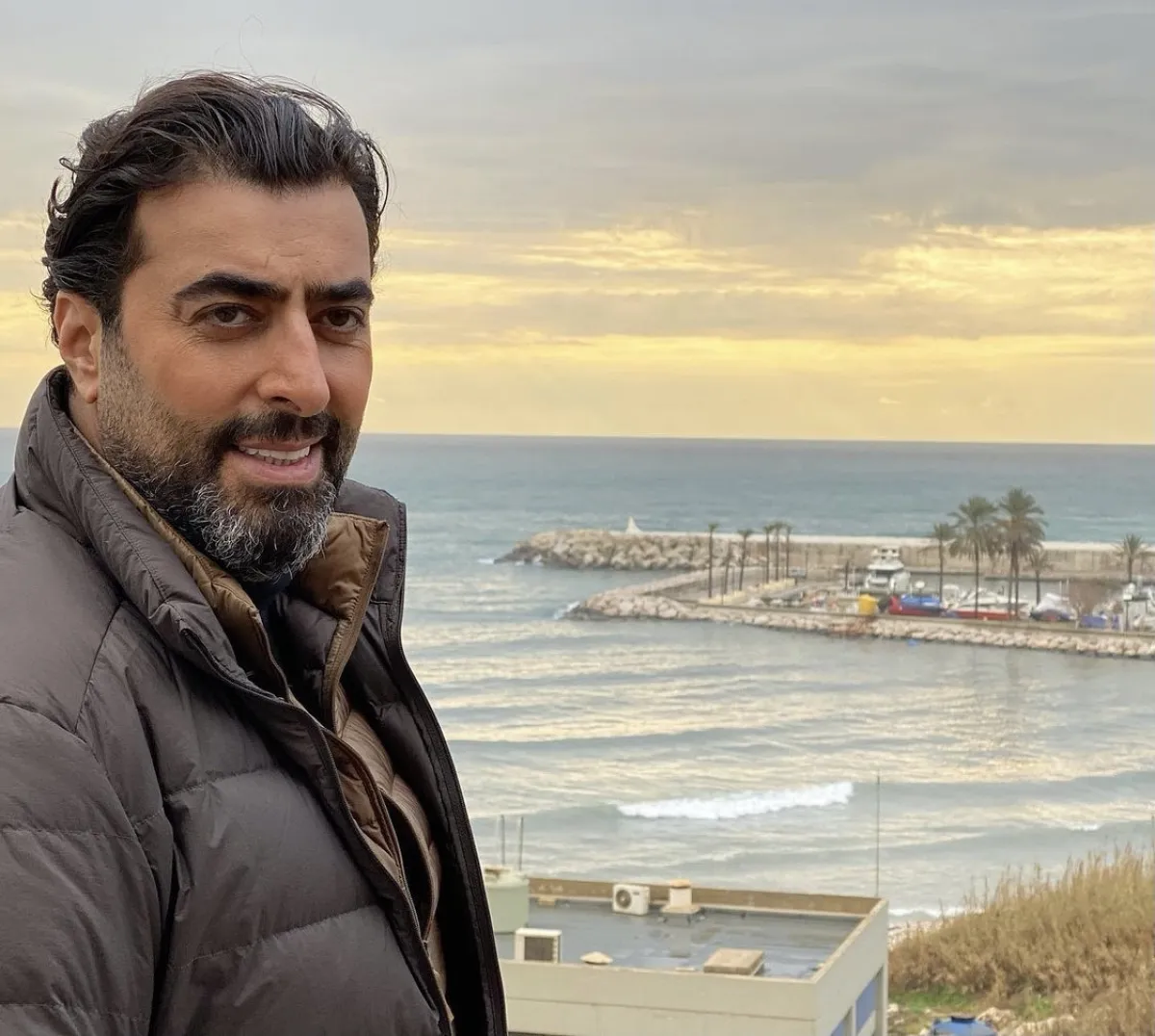 باسم ياخور الصورة من الانستجرام 