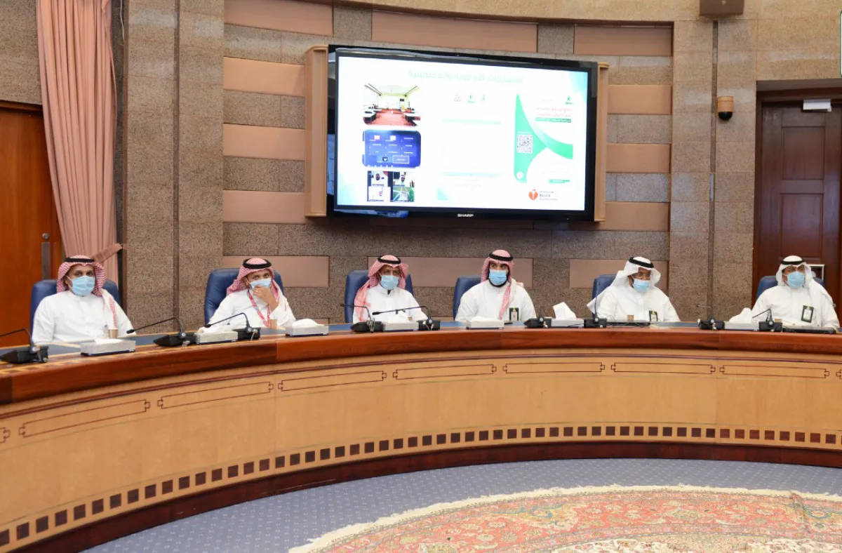 رئيس جامعة الملك عبدالعزيز يدشن الإصدار السابع لخطة الطوارئ والكوارث الرئيسية للجامعة 