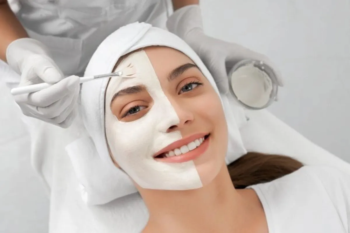 حمض اللاكتيك مكون ثوري في مستحضرات العناية بالبشرة