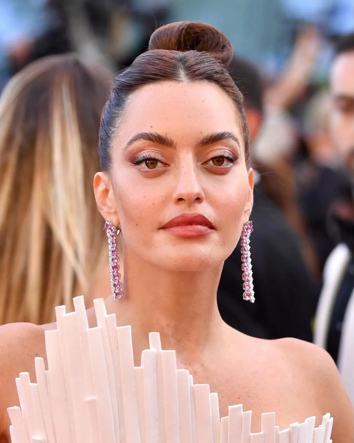 مكياج هادئ للمناسبات من كارن وازن