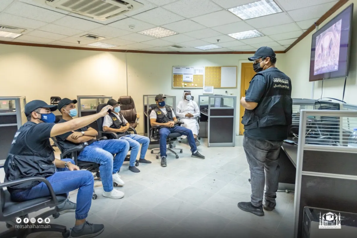 كفاءات إعلامية ضمها قسم التوثيق