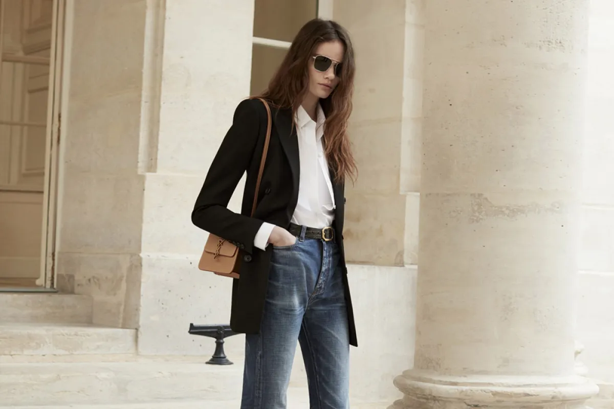 بنطال الجينز من سان لوران  Saint Laurent