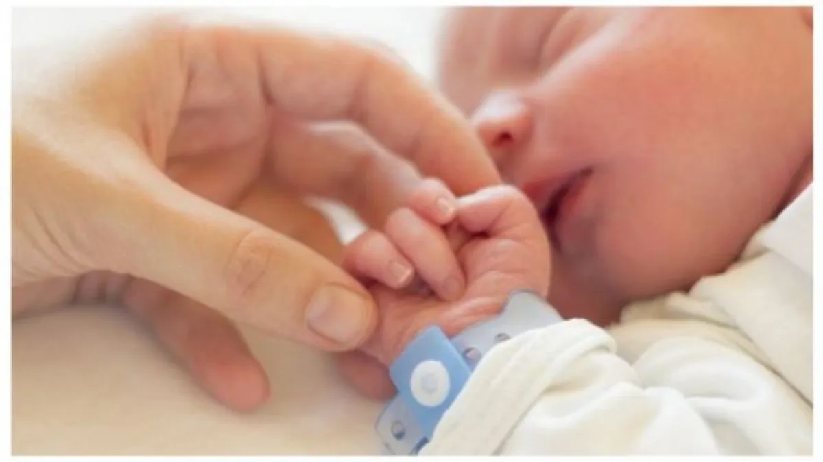 الأطفال الرضع يصابون بعدوى فيروس كورونا