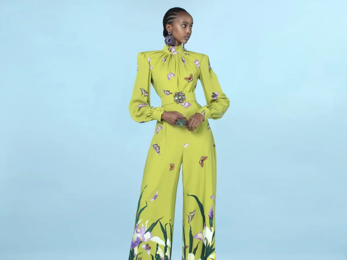 أزياء تزيّنها الرسومات لصيف 2021