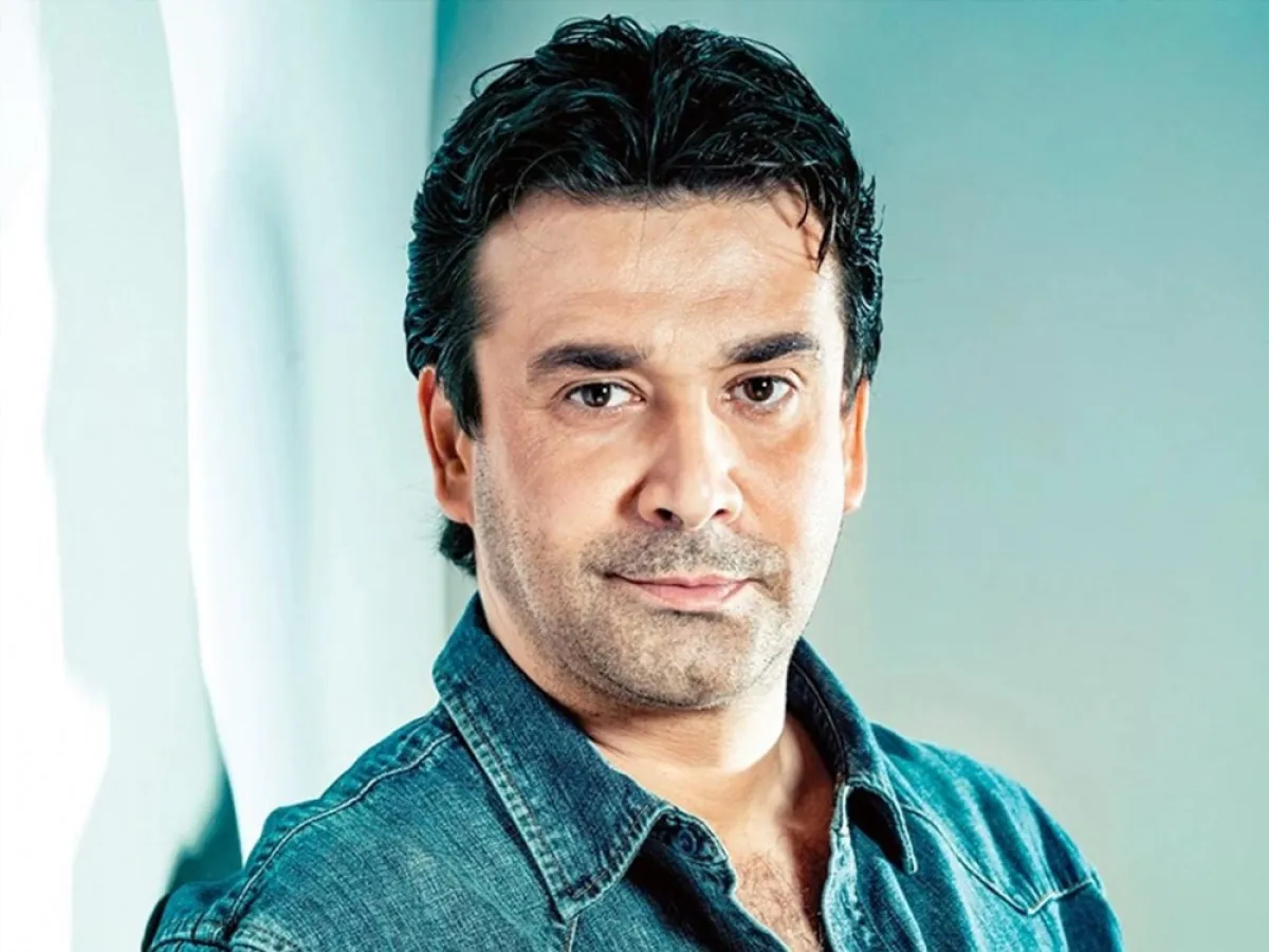 كريم عبد العزيز