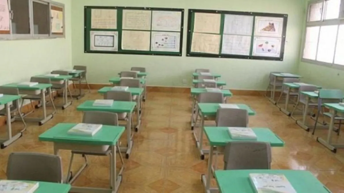 مستشار قانوني للطلاب: التصوير داخل المدارس يعد جريمة معلوماتية