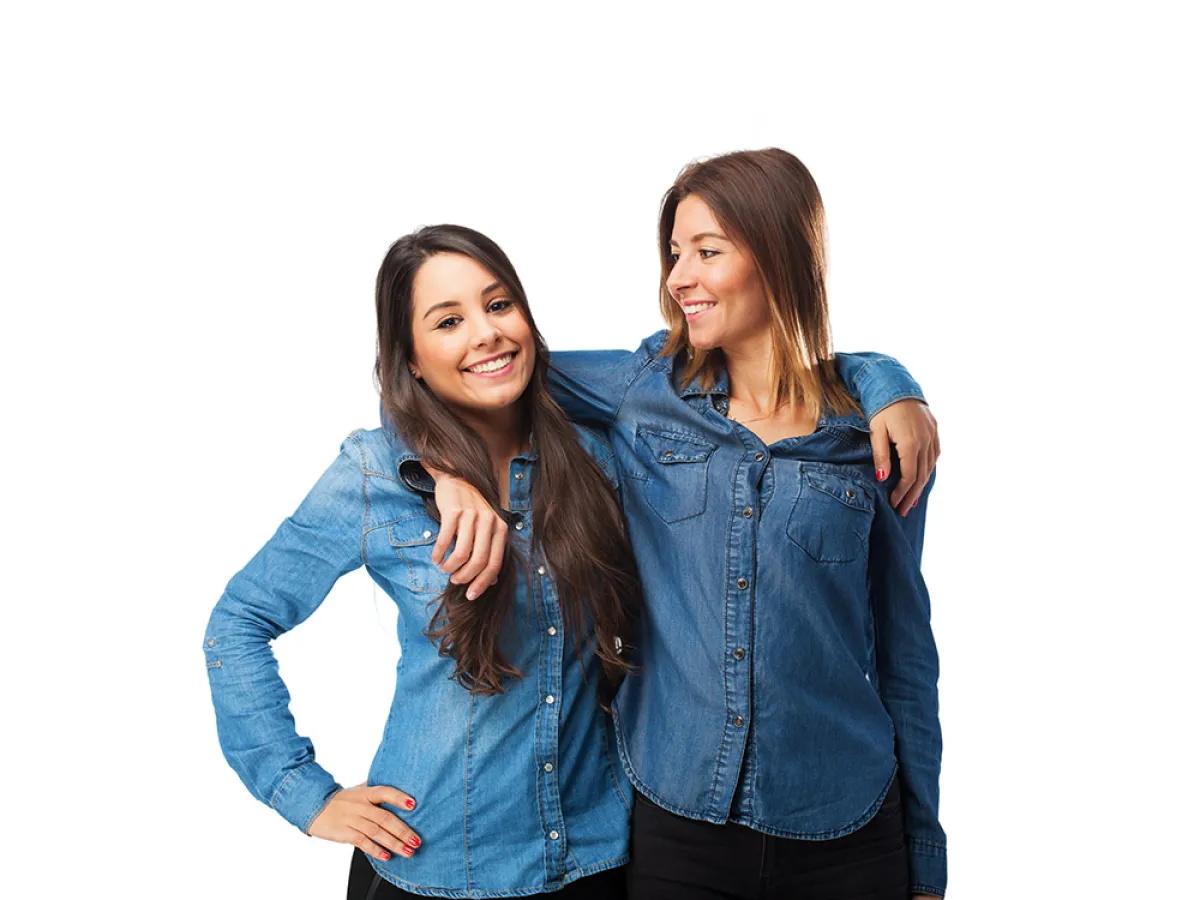 مؤشرات تدل على أن صديقتك تحاول منافستك