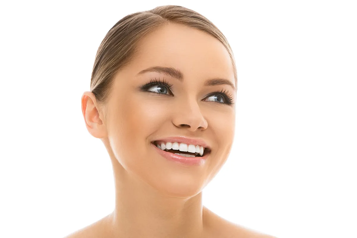 طرق تبييض الأسنان في المنزل