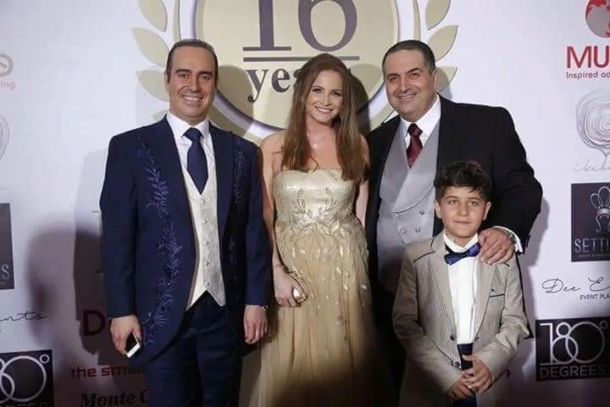 الدكتور فادي الحلو والدكتور زاهي الحلو والفنانة تانيا قسيس من حفل سابق للموريكس دور-الصورة من حساب الموريكس دور على فيسبوك