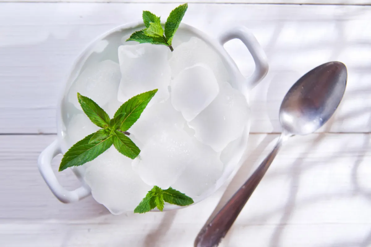 مكعبات الثلج لإنقاص الوزن.. هل هو ريجيم فعّال؟