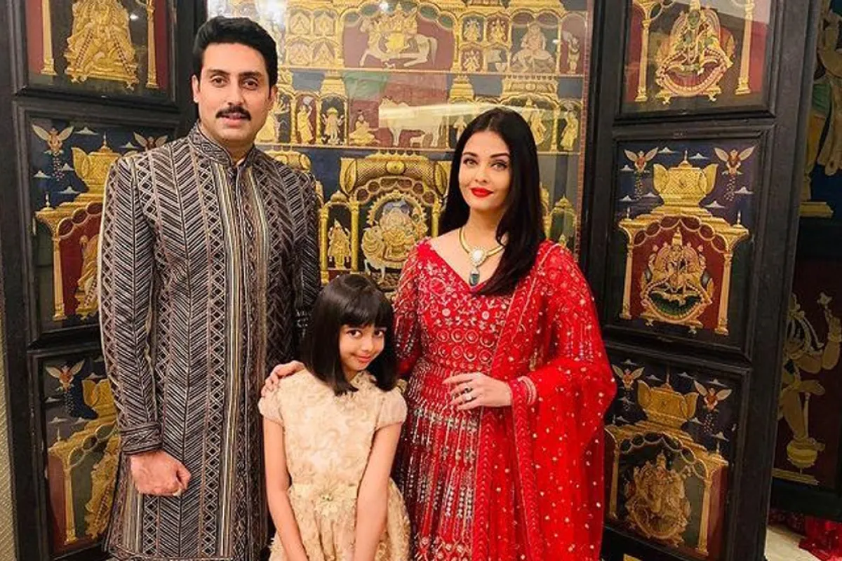 آيشواريا راي وأبهيشيك باتشان وابنتهما آردهيا- الصورة من حساب آيشواريا راي على إنستغرام