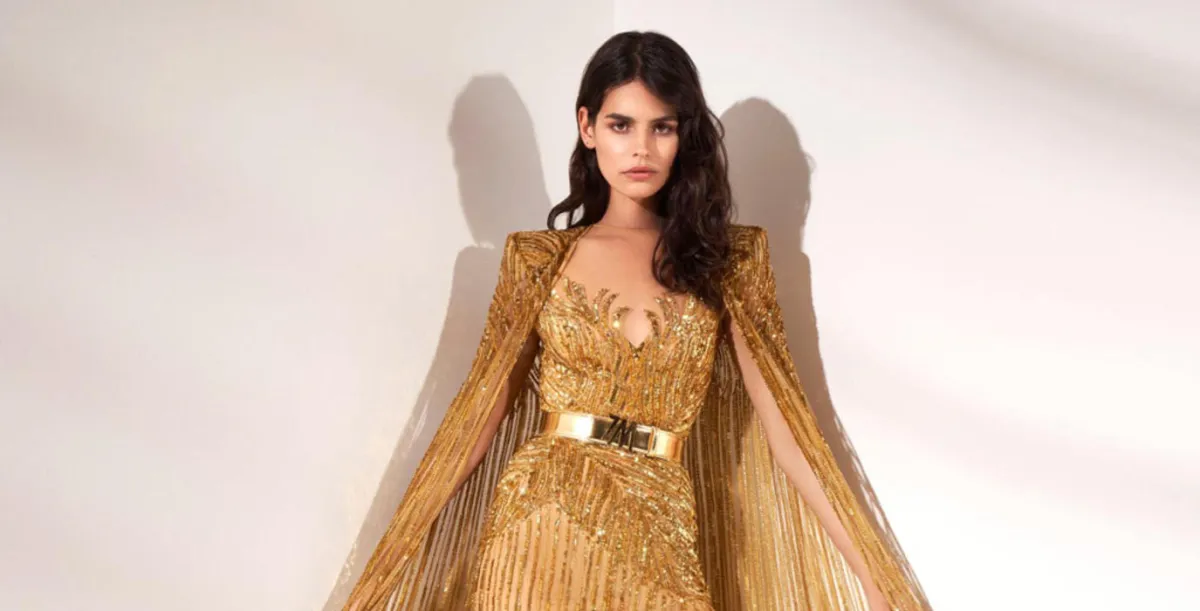 Zuhair Murad فستان باللون الذهبي من دار 