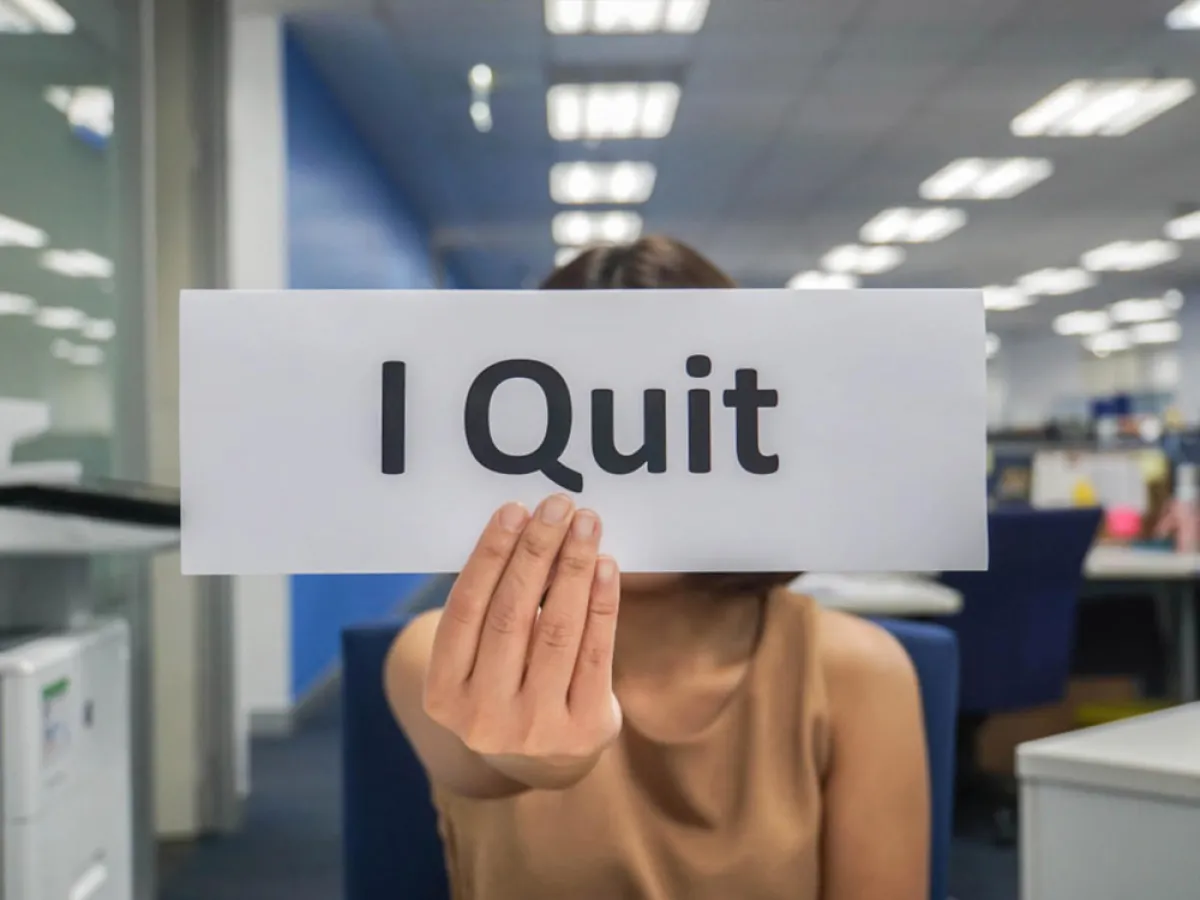 الاستقالة من الوظيفة