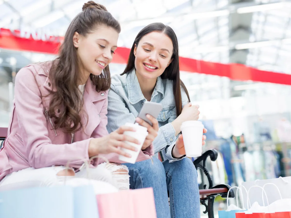 أفكار للاحتفال باليوم العالمي للشباب مع الاصدقاء 