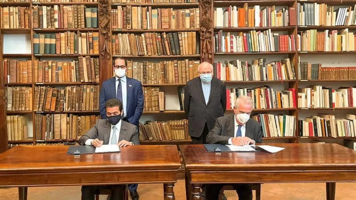 أحمد بن ركاض العامري والبروفسور لورنسو أورناجي