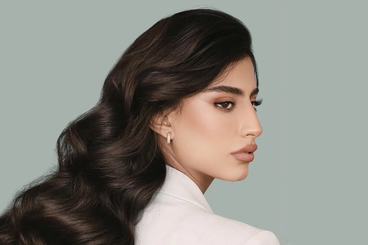 تسريحات شعر مفرود للمناسبات  