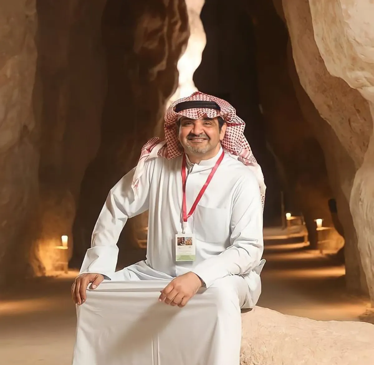 الدكتور بشار عبد الحسين عبد الرضا من انستقرام الفنان