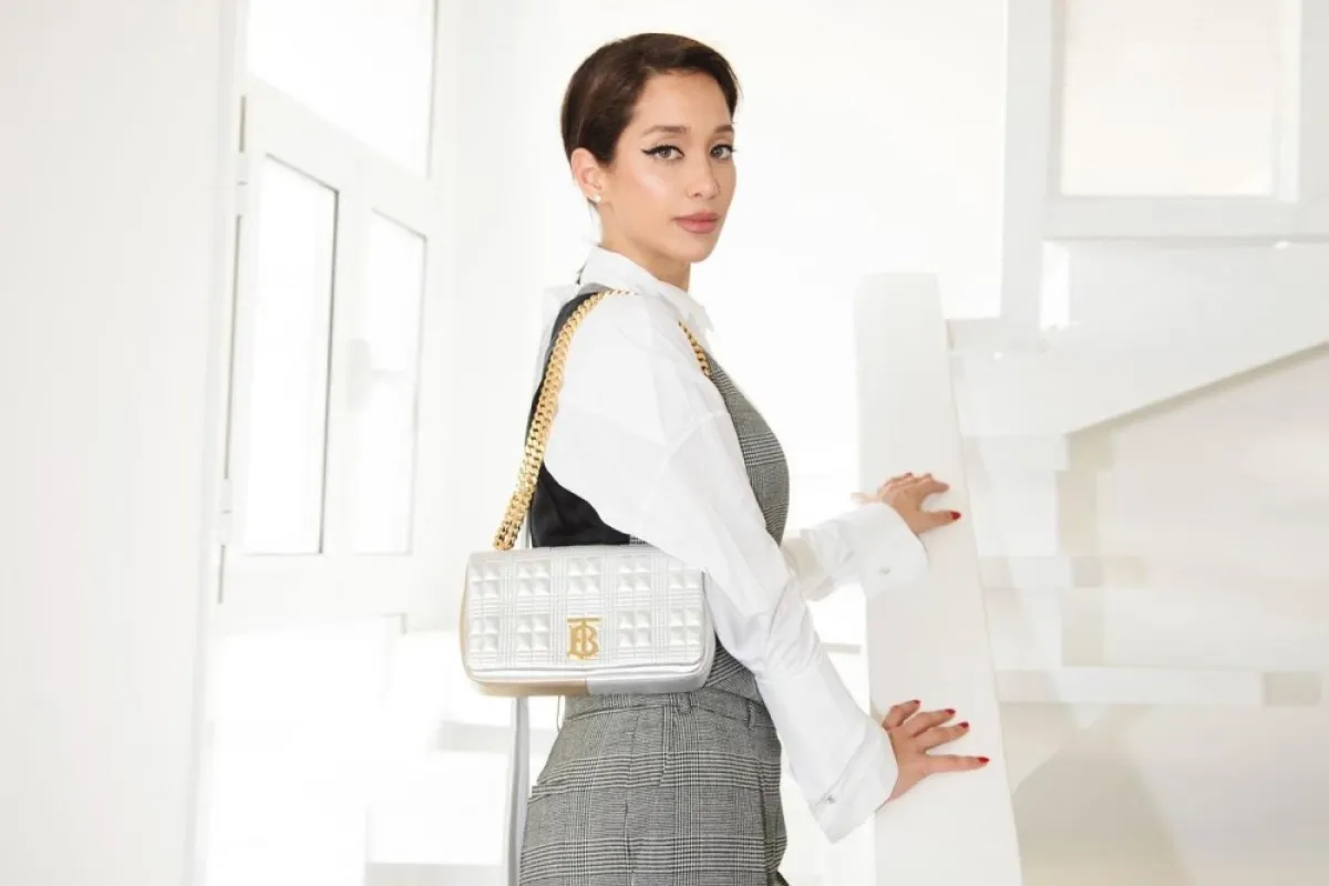 إليكِ إطلالات خريفية راقية من وحي لانا الساحلي من حسابها على انستغرام