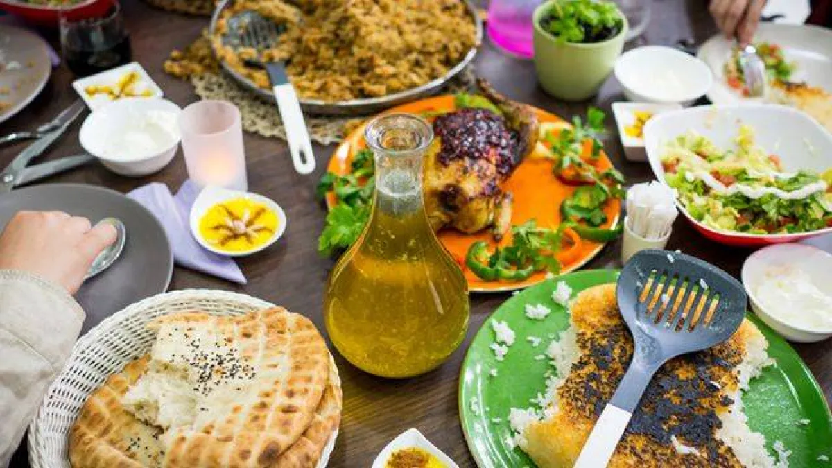 ترك بقايا الطعام والحبوب يتنافى مع تعاليم الدين الإسلامي