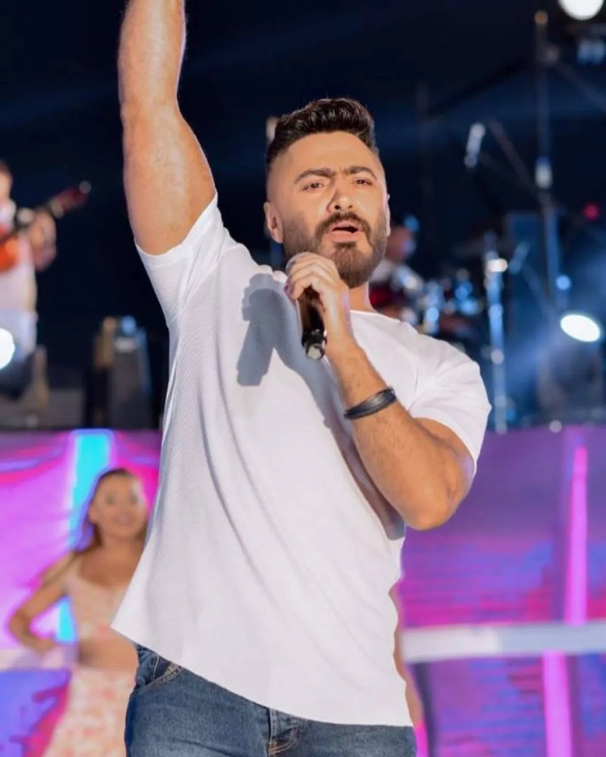 النجم تامر حسني - الصورة من حسابه على انستغرام