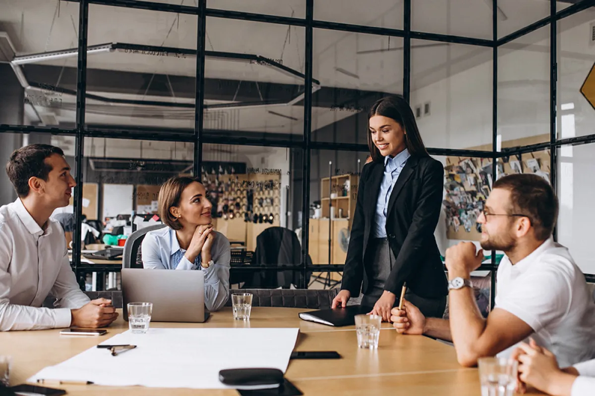 ورشة عمل بين الاصدقاء 