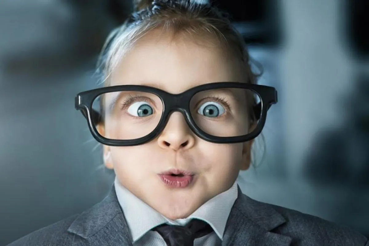إشارات تدل على ذكاء الطفل من 1-10 سنوات