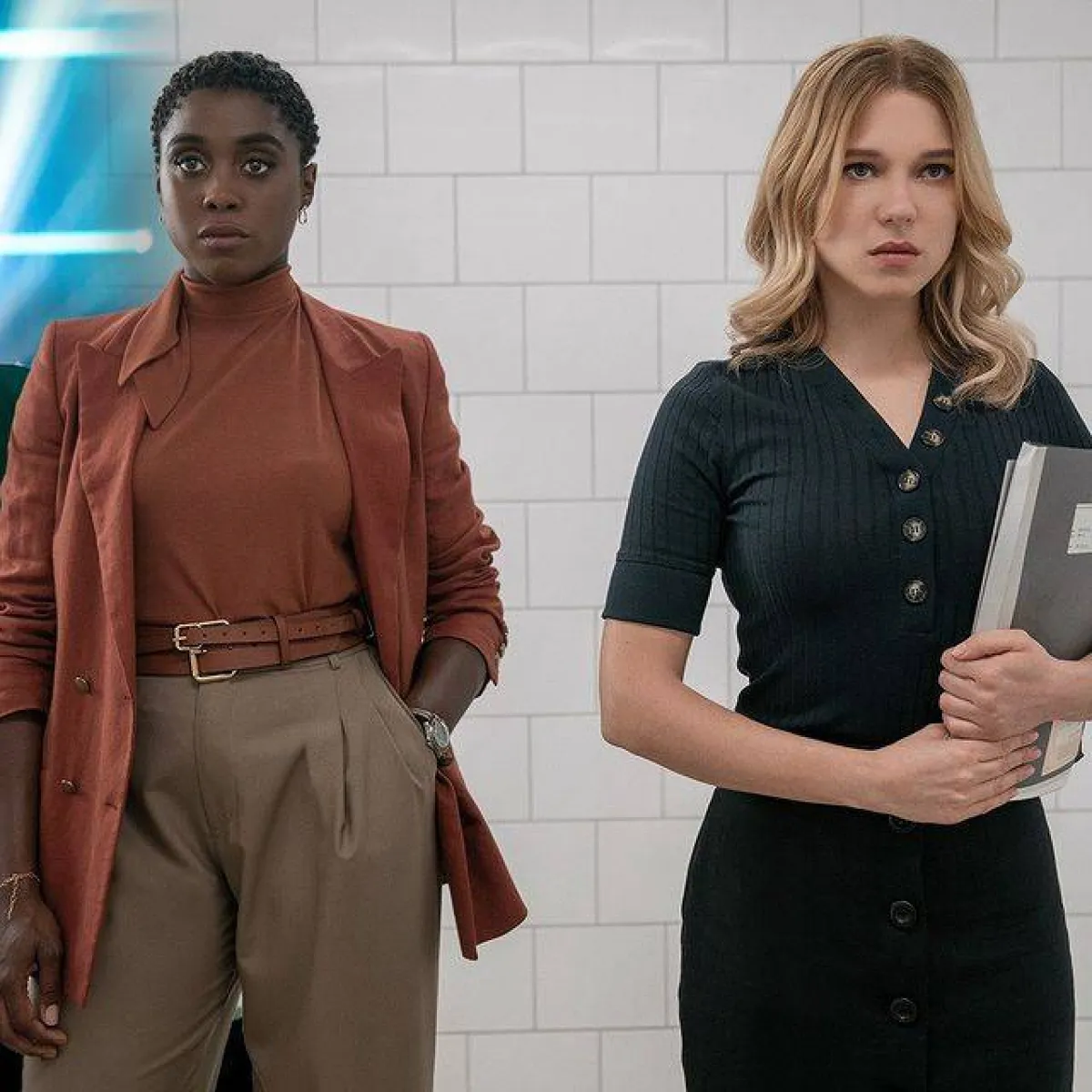 لاشانا لينش وليا سيدوكس- الصورة من حساب شخصية جيمس بوند على إنستغرام