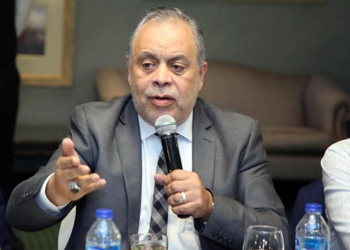 نقيب الممثلين د. أشرف زكي - الصورة من حساب النقابة على فيسبوك 