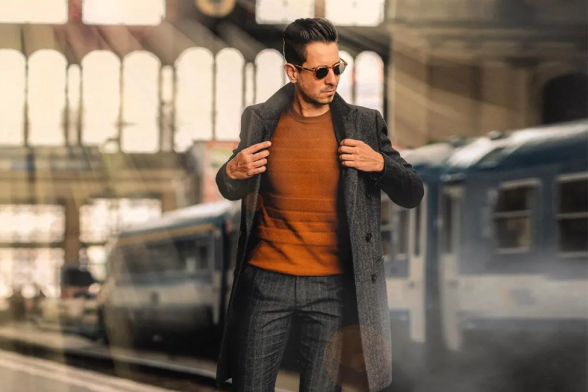 يمكن اعتماد البناطيل الكاروهات لأنها أحدى الصيحات الرائجة نقلا عن whatmyboyfriendwore عبر انستقرام