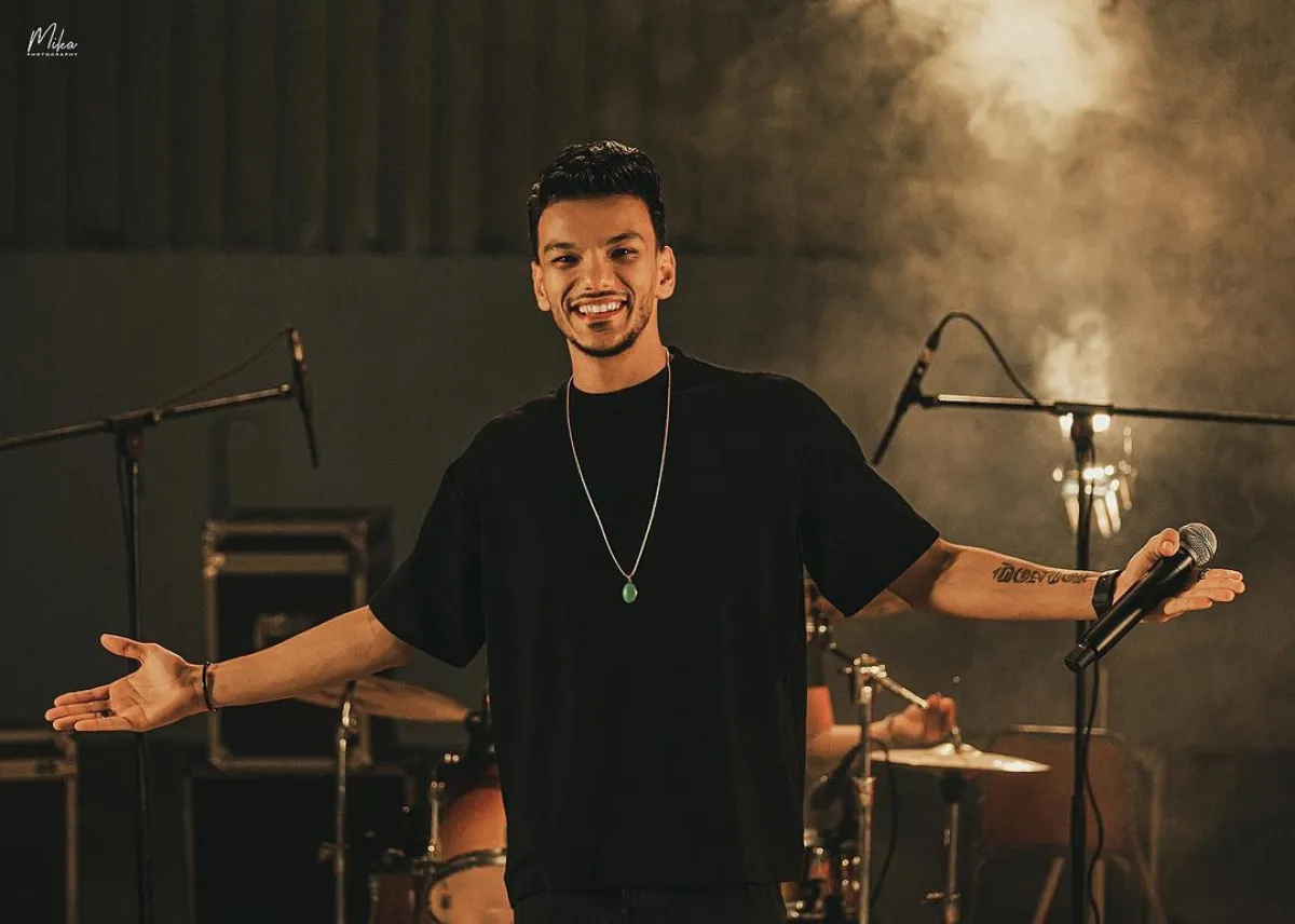 مطرب المهرجانات حودة بندق يتعرض لحادث مروع ونقله للمستشفى في حالة حرجة