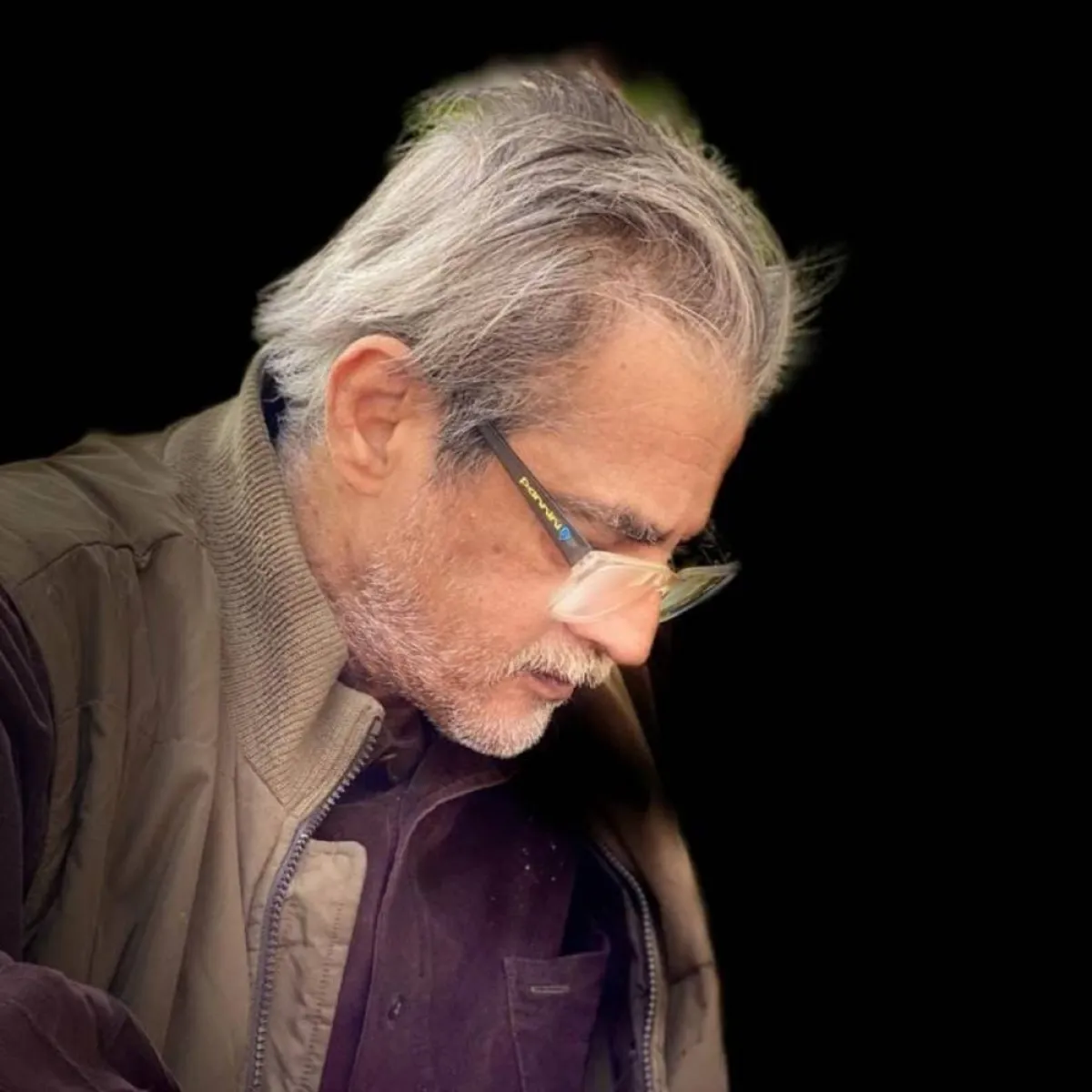 إيهاب خورشيد - الصورة من حساب الفنان عمر خورشيد على الفيس بوك