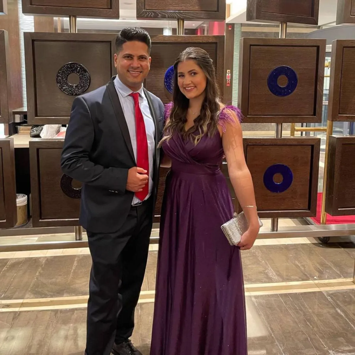 لين الصعيدي مع والدها المنشد الأردني عمر الصعيدي - الصورة من حسابها على انستغرام